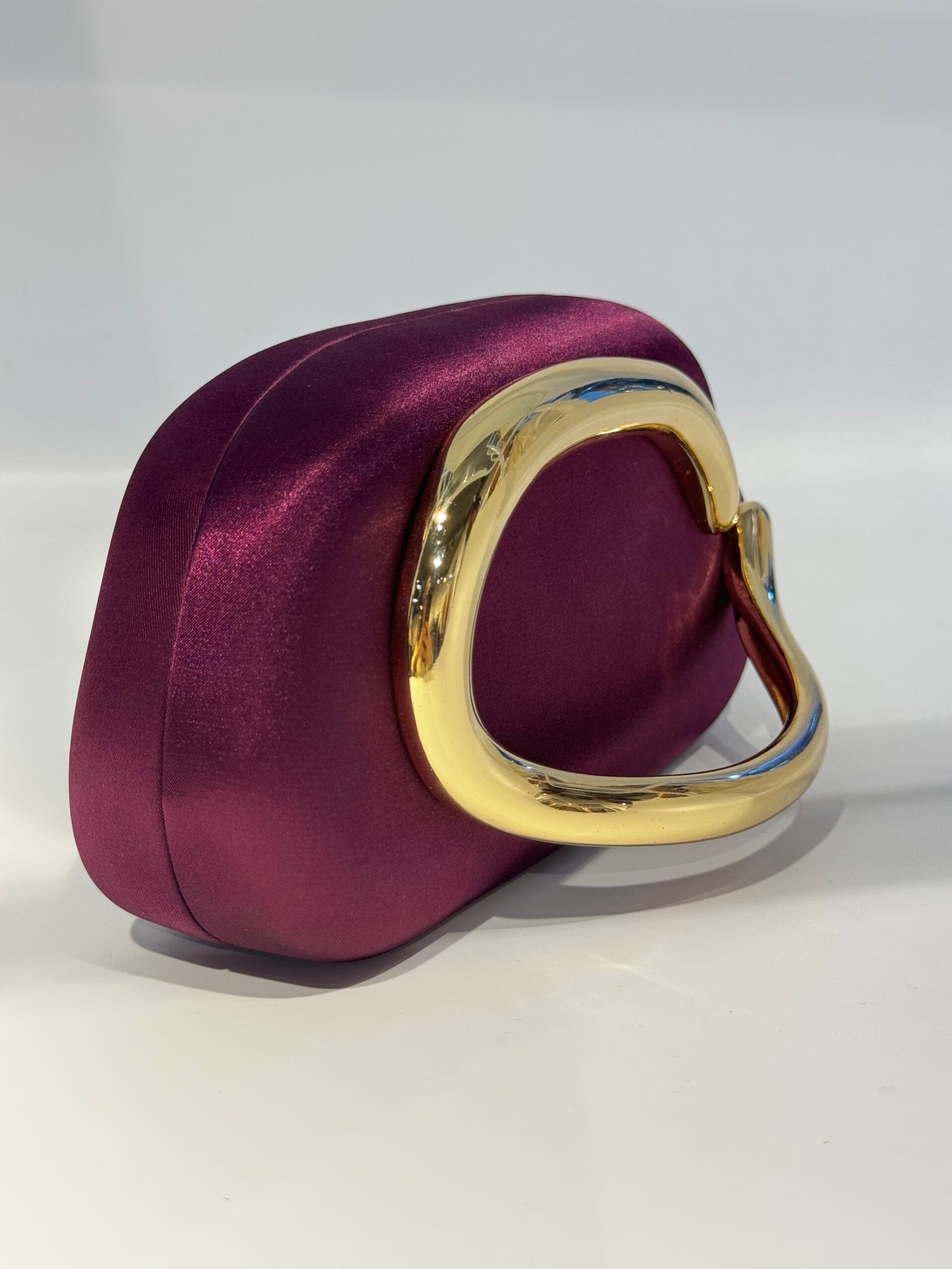 Pochette à main satinée